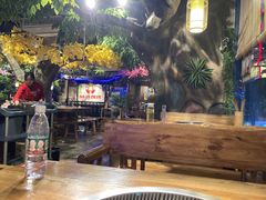 大堂-城墙拐拐火锅(三峡广场黑金冠店)