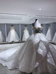 -MANLI BRIDAL婚纱