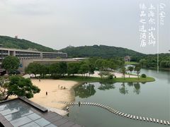 -上海佘山世茂艾美酒店