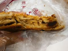 萝卜丝烧饼-朱记小郑酥烧饼(建康路店)