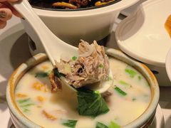 -小桃红·东北菜·春饼烤鸭(南阳湖街店)
