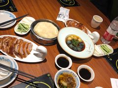 -龙聚德北京烤鸭(沙坪坝华宇A馆店)