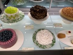 -潮一不贰·法式甜品·生日蛋糕·西式简餐(外滩店)