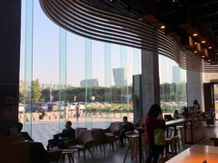 -星巴克臻选(成都环球乐天店)