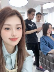 -Z.X HAIR SALON张新美业