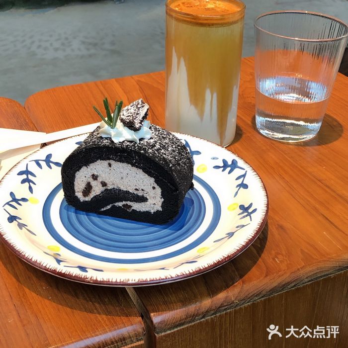 Line 咖啡(石厦花园店)图片