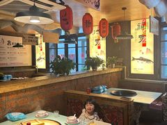 -鱼窝棚柴火铁锅炖(富山屯店)