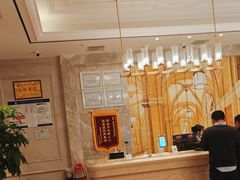 -维也纳国际酒店·重庆交通大学六公里轻轨站店