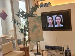 -AGE LOCK 锁龄美肌