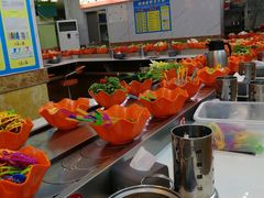 -亿富盛餐饮旋转小火锅(乐客城店)