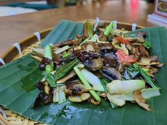 -云海肴·汽锅鸡·云南菜(天山百盛优客店)