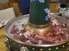 -毛辣果·贵州红酸汤牛肉火锅(西单店)