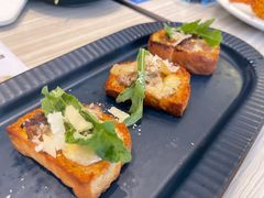 -必胜客(证大大拇指店)