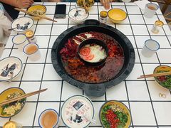 浓香牛油红锅-卤校长老火锅(绿地468店)