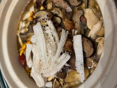 -天宜隆蘑菇宴火锅(石景山旗舰店)