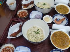 -百年老字号·观振兴蟹黄面·三虾面·苏式面(观前街富仁坊巷店)