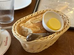 餐前面包-Entrecôte 法国牛扒馆(保利·时光里店)