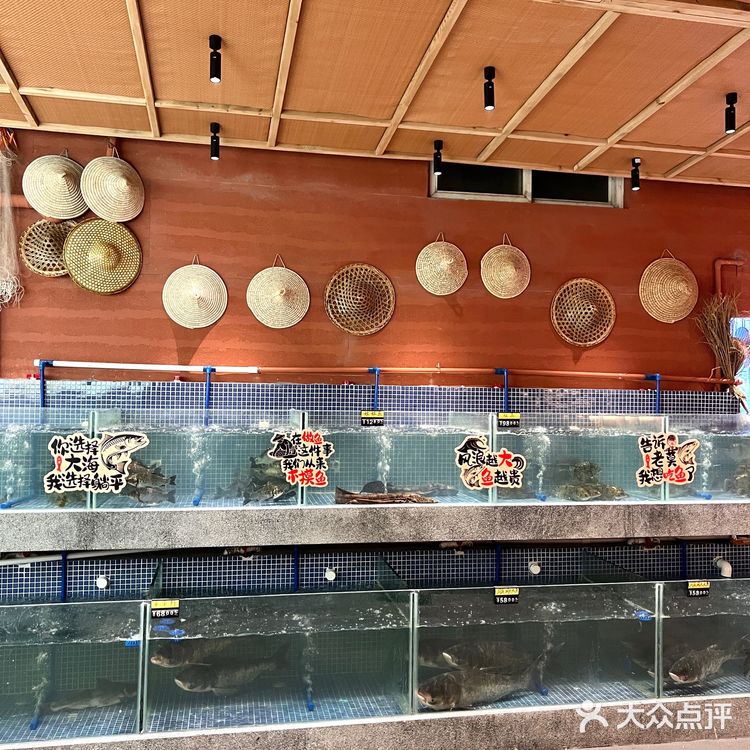 拥有一个中式庭院的湘菜馆|色香味并存😋