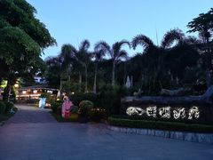 -蜈支洲岛珊瑚酒店临海阁中餐厅