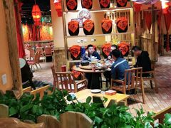 大堂-老滇山寨•云南特色菜•地方菜•民族风情歌舞表演(金碧店)