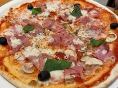 皇太后披萨-玛尚诺意式餐厅(官舍店)