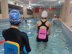 -小蓝鲸游泳培训基地(积水潭店)