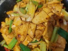 -华盛园卷子王农家菜水库鱼