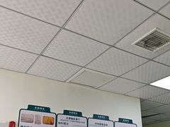 -乖乖宠物医院·猫科·急重症中心(车站北路分院)