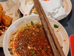 -由衷贵州酸汤牛肉火锅(新桥店)
