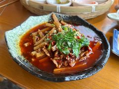 -包整·丝娃娃(一览甲秀楼风景店)