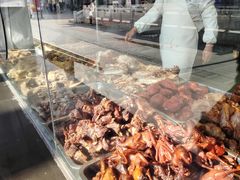 -陆稿荐观前街店
