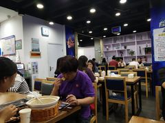 大堂-老虎滩大连海鲜烧烤(建邺云锦路总店)