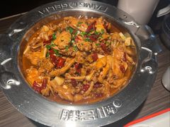 -黄记煌三汁焖锅(新佳丽江汉路店)