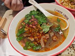 -小杨生煎(金山百联购物中心3楼店)