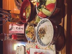 -肉魁屋·烧肉·烧鸟·酒场(高新店)