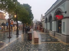-WOLFGANG PUCK KITCHEN & BAR(迪士尼小镇店)