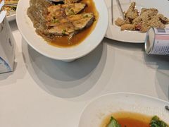 -小渔莊•地道胶东菜(旅游路万象省博物馆店)