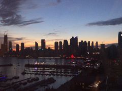 -青岛海尔洲际酒店