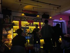 -Mx.cocktail bar