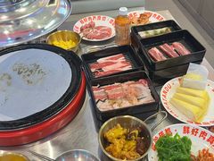 -哈哈碳都·牛肋条无限自助烤肉(宝龙店)