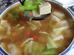 -八两八金·莱芜特色炒鸡(市南漳浦路店)