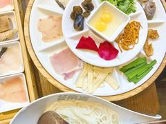 -芸南道·过桥米线(昆明老街旗舰店)