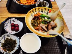 -桂林小吃街(桂林国际机场店)
