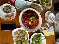 -莲餐厅·湖北菜·潜江小龙虾店(愚园路店)