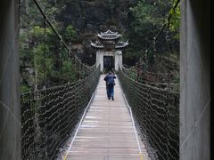 -蝶舞清江·恩施地心谷景区
