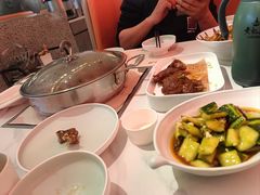 -黄记煌三汁焖锅(新佳丽江汉路店)