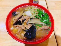 -魏旺湖北正宗牛肉面(硚口公园店)