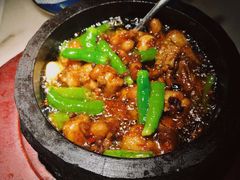 石锅杭椒牛蛙-桂满陇-西湖船宴(西单大悦城店)