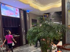 -哈啾嗨·新概念蒙餐(红星新城店)