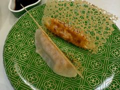 -品海楼·大连海胆锅贴馆(东港店)